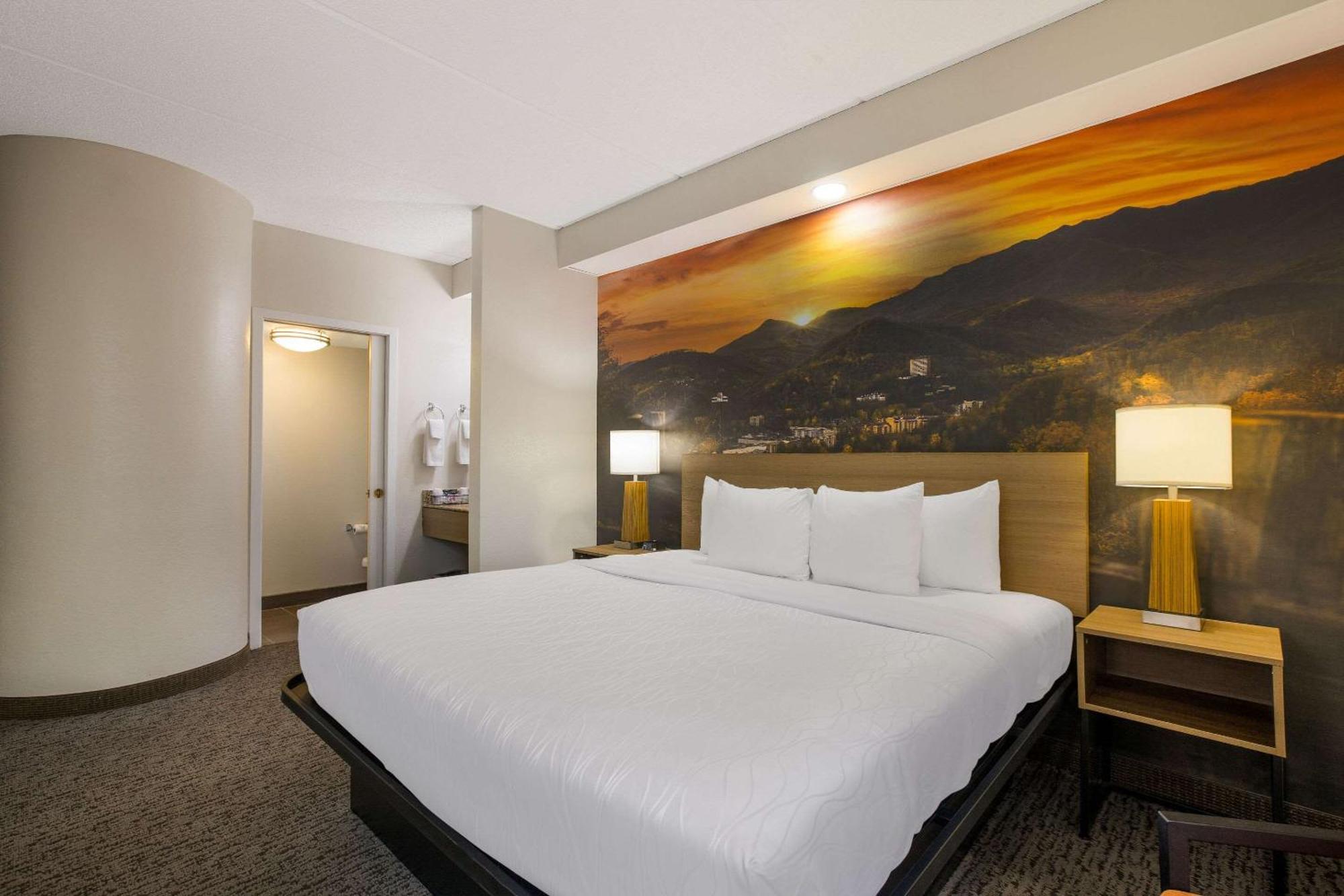 Clarion Pointe Sevierville-Pigeon Forge Εξωτερικό φωτογραφία