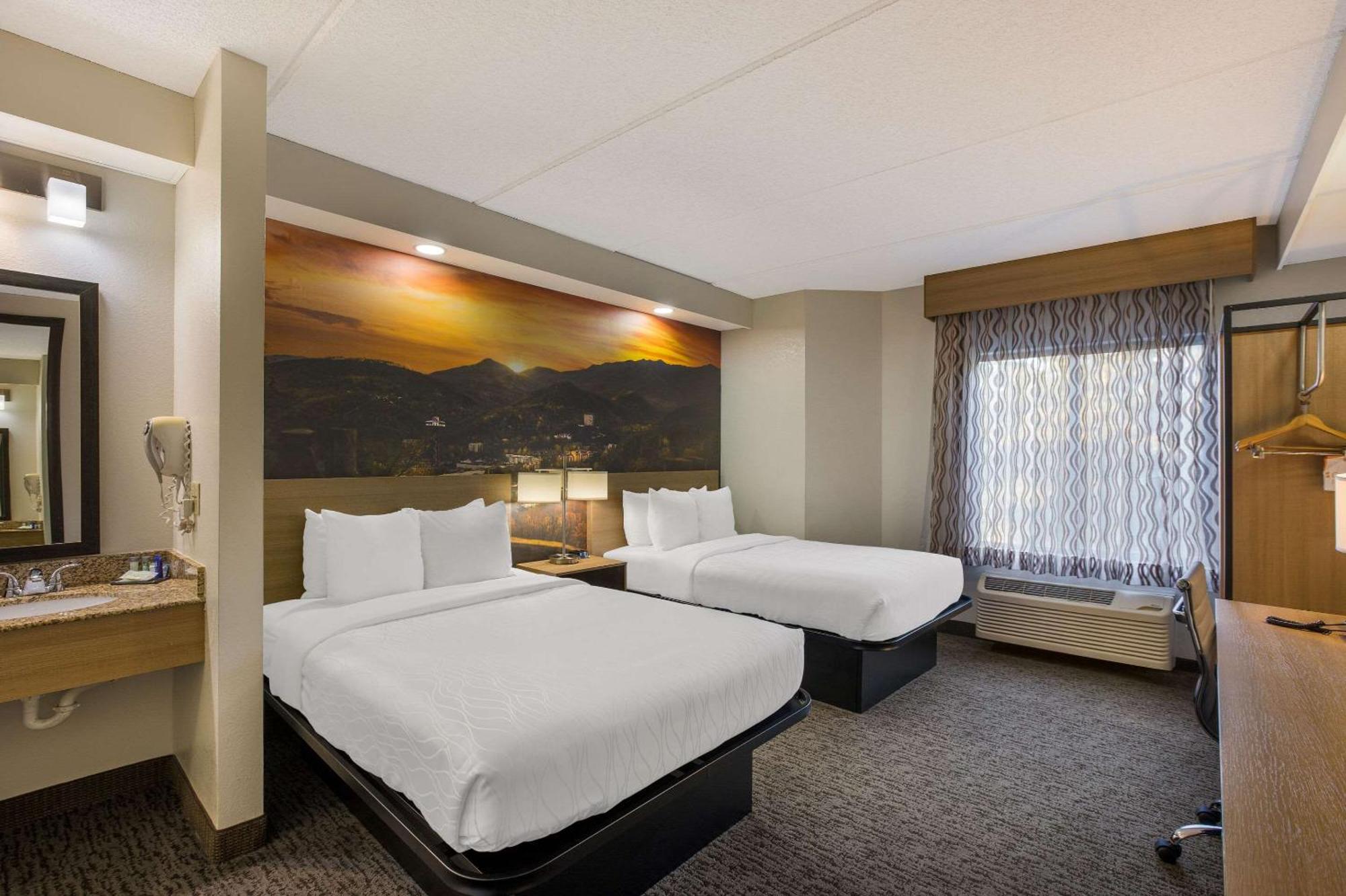 Clarion Pointe Sevierville-Pigeon Forge Εξωτερικό φωτογραφία